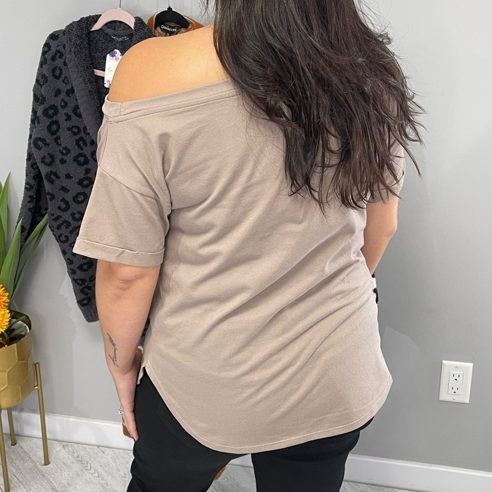 Tan Off-Shoulder Top - Picture 3 of 5